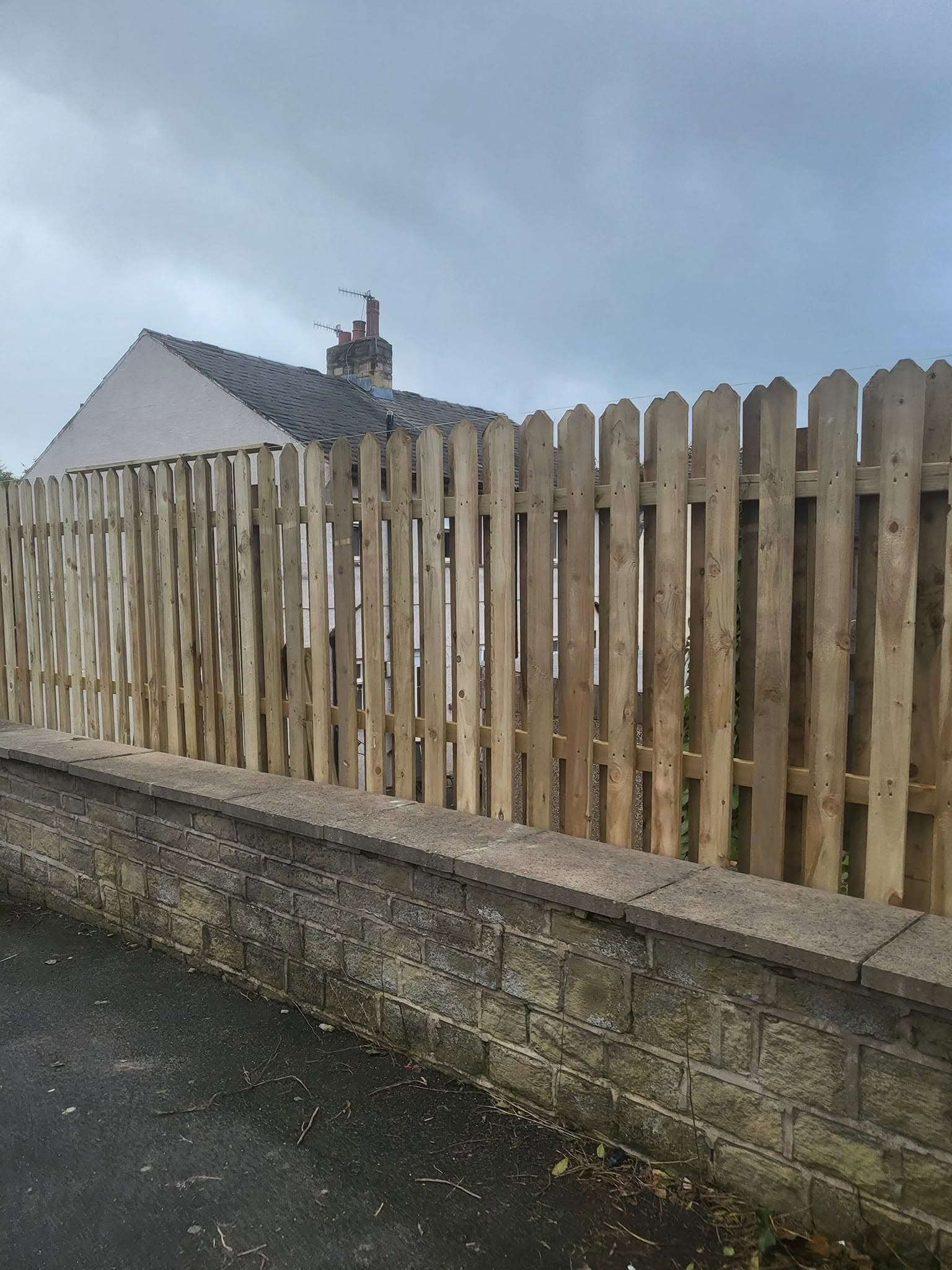 Professional Fencing Across Huddersfield
